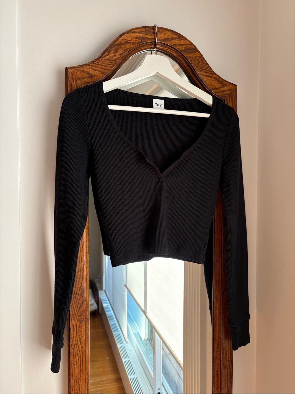 Aritzia TNA Black Waffle Long-Sleeve Crop Top